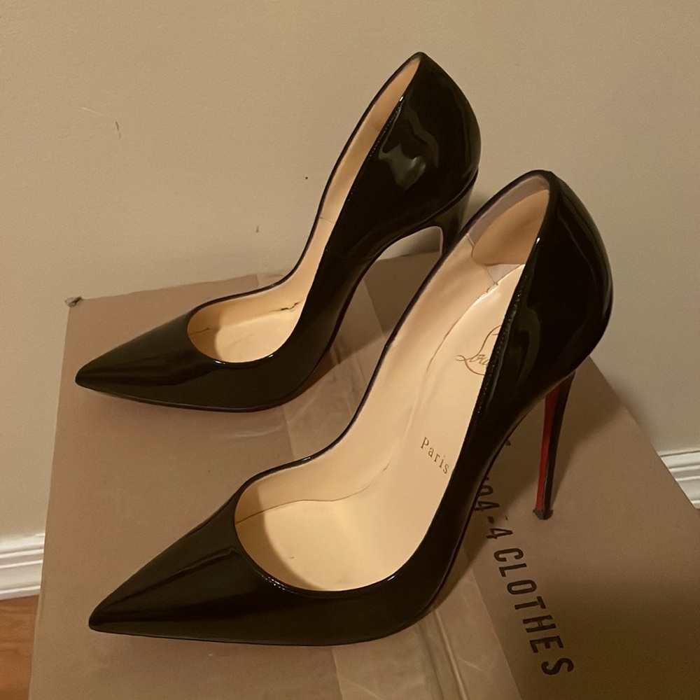 Black So Kate patent leather